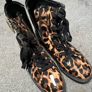 Leopard Print Lace-Up Boots